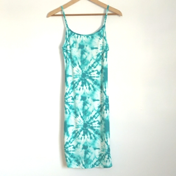 FINAL SALE 🆕🌿TIE DYE BODYCON DRESS🌿 - Picture 9 of 9